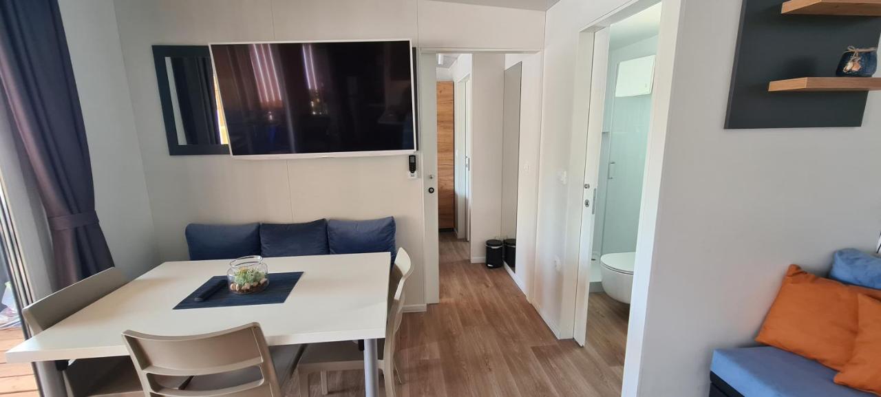 Mobile Home Kmz Selce Luaran gambar