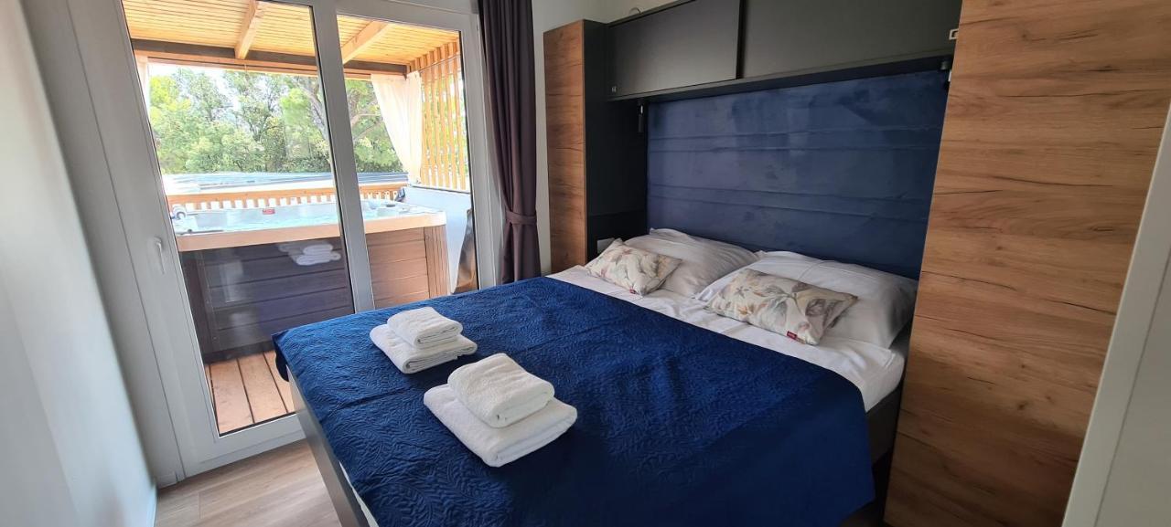 Mobile Home Kmz Selce Luaran gambar