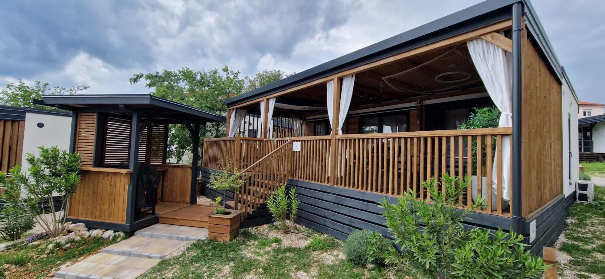 Mobile Home Kmz Selce Luaran gambar
